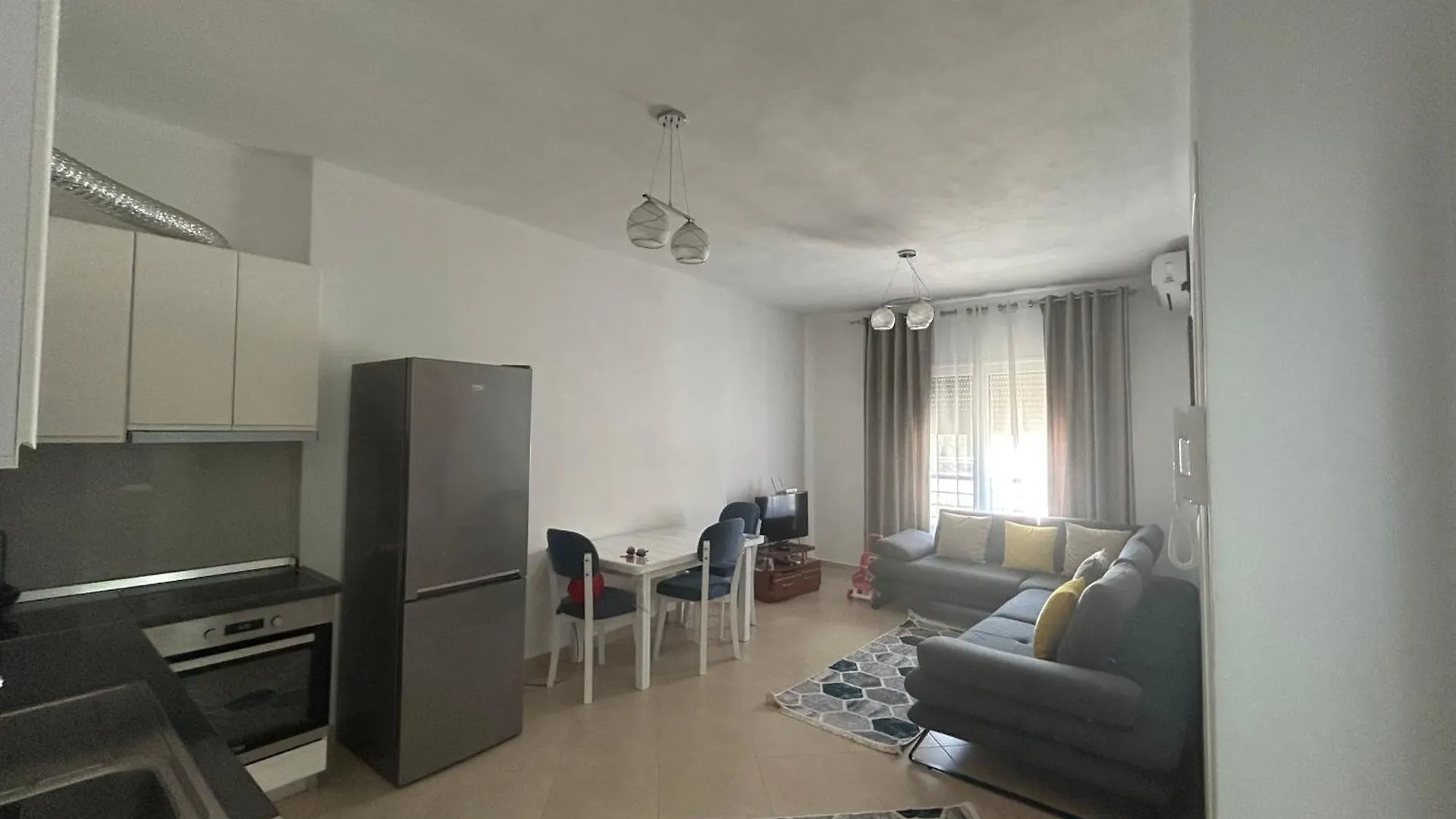 גולם Ajslin'S Apartment 0*,